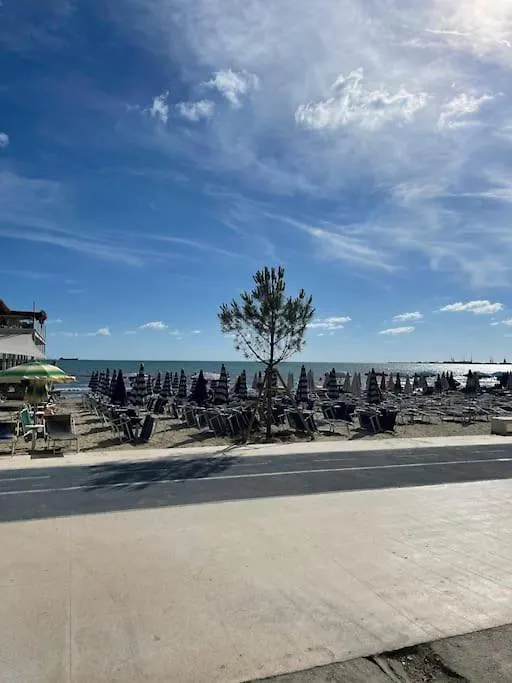 On The Beach Durres